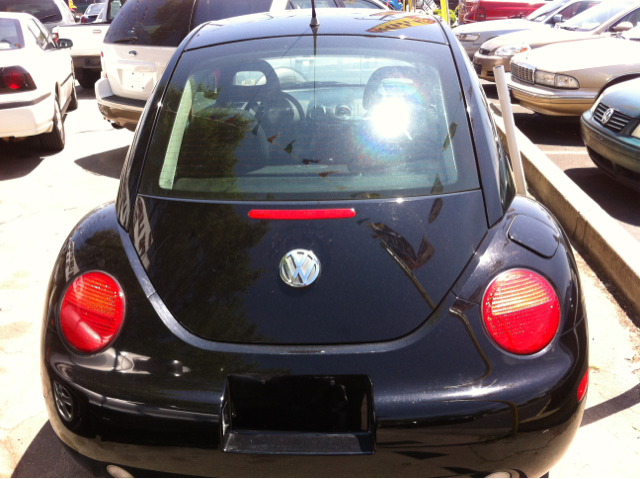 1999 Volkswagen New Beetle Quad Cab 4x2 Shortbox XLT