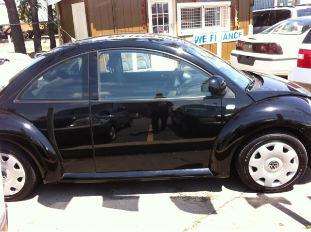 1999 Volkswagen New Beetle Quad Cab 4x2 Shortbox XLT