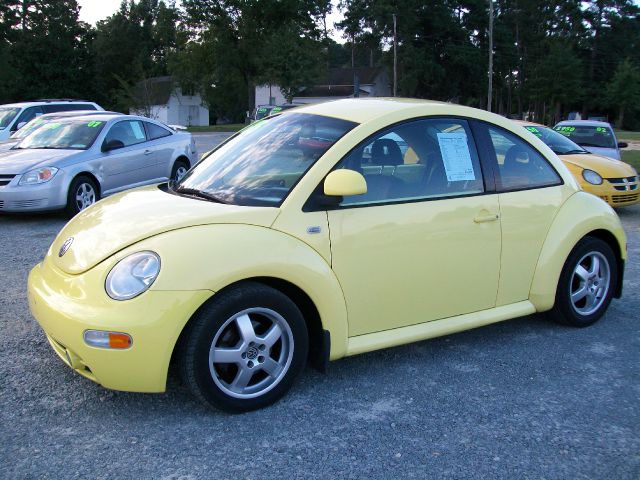 1999 Volkswagen New Beetle Quad Cab 4x2 Shortbox XLT