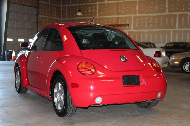 1999 Volkswagen New Beetle T6 AWD Leather Moonroof Navigation