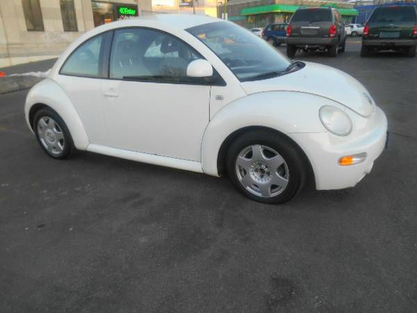 1999 Volkswagen New Beetle Quad Cab 4x2 Shortbox XLT