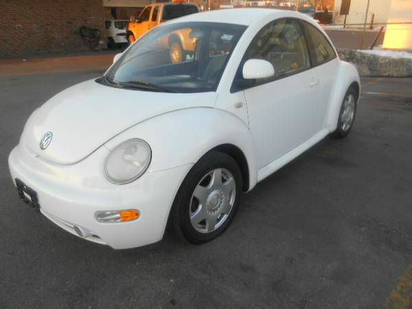 1999 Volkswagen New Beetle Quad Cab 4x2 Shortbox XLT