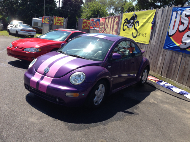 1999 Volkswagen New Beetle Quad Cab 4x2 Shortbox XLT