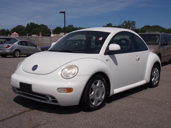 1999 Volkswagen New Beetle Quad Cab 4x2 Shortbox XLT
