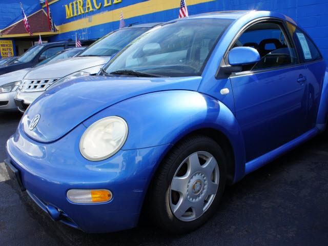 1999 Volkswagen New Beetle FWD 4dr Sport