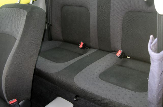 1999 Volkswagen New Beetle Quad Cab 4x2 Shortbox XLT