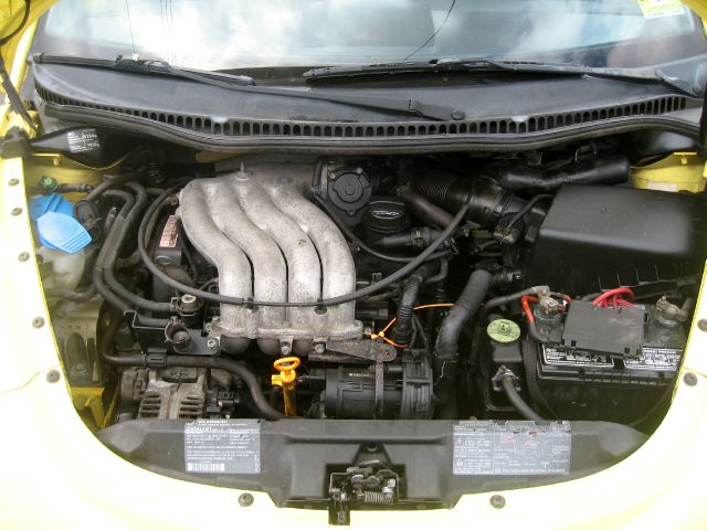 1999 Volkswagen New Beetle Quad Cab 4x2 Shortbox XLT