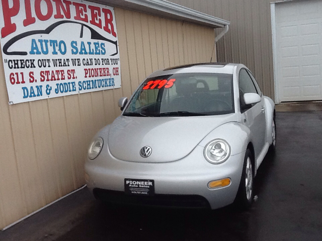 2000 Volkswagen New Beetle SE Crew Cab 4WD FFV