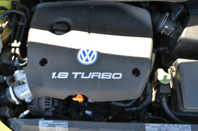 2000 Volkswagen New Beetle SE Crew Cab 4WD FFV