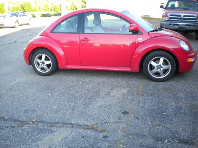 2000 Volkswagen New Beetle Lariat XL
