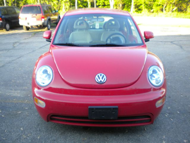 2000 Volkswagen New Beetle Lariat XL