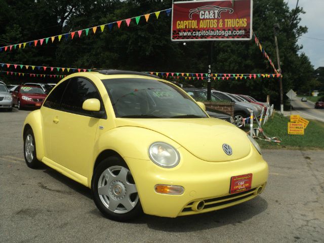 2000 Volkswagen New Beetle Quad Cab 4x2 Shortbox XLT
