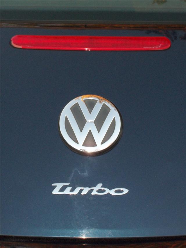 2000 Volkswagen New Beetle Unknown