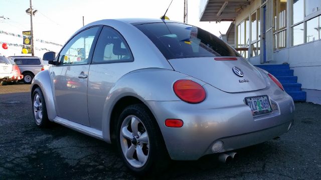 2000 Volkswagen New Beetle King Cab 4WD