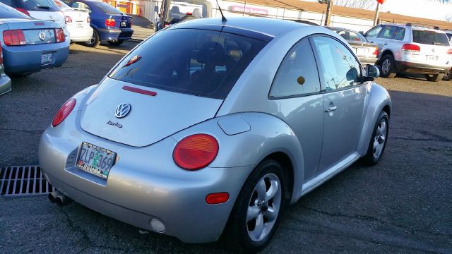 2000 Volkswagen New Beetle King Cab 4WD