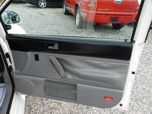 2000 Volkswagen New Beetle Pick-up