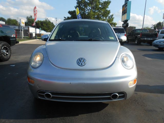 2001 Volkswagen New Beetle SE Crew Cab 4WD FFV