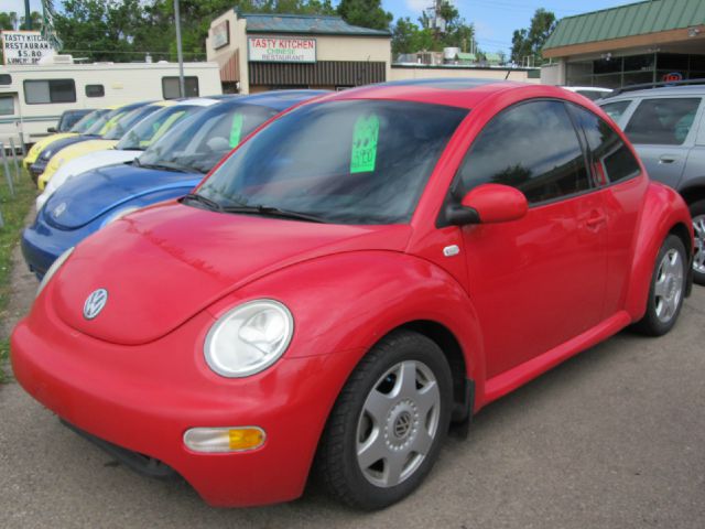 2001 Volkswagen New Beetle SE Crew Cab 4WD FFV