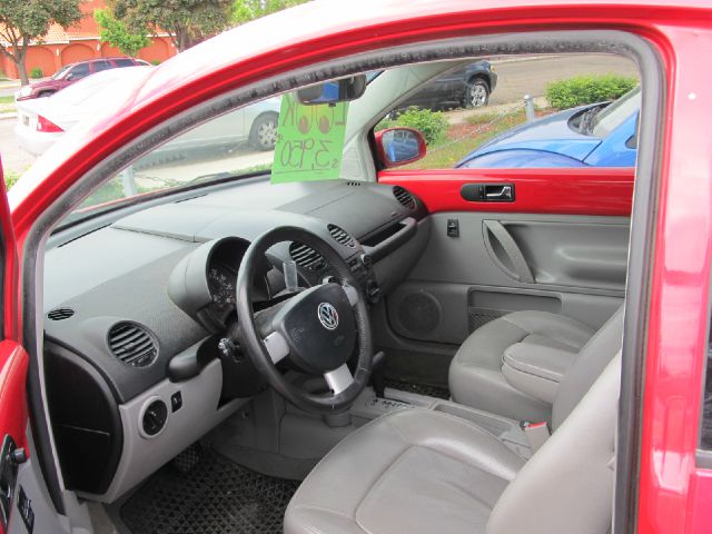 2001 Volkswagen New Beetle SE Crew Cab 4WD FFV