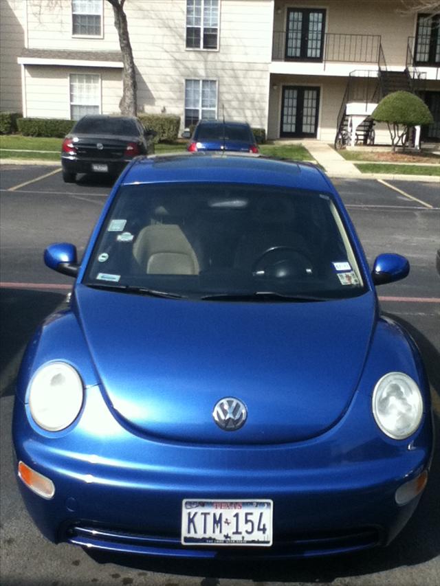 2001 Volkswagen New Beetle 1LT