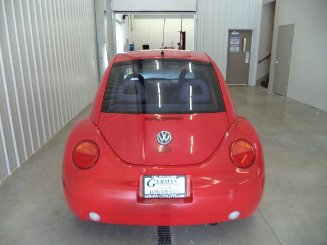 2001 Volkswagen New Beetle SE Crew Cab 4WD FFV