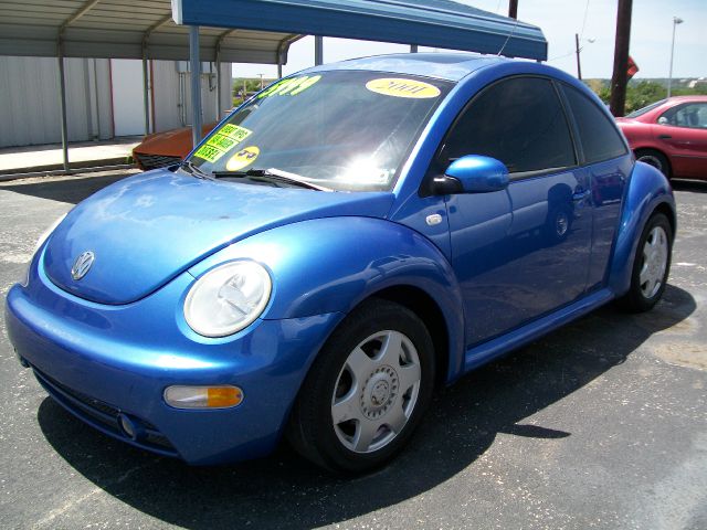 2001 Volkswagen New Beetle 4dr 112 WB AWD