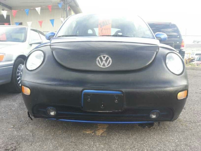 2001 Volkswagen New Beetle 4dr 112 WB AWD