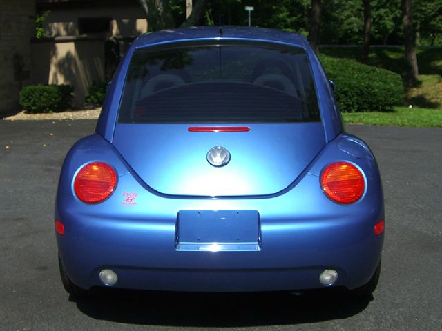 2001 Volkswagen New Beetle King Cab 4WD