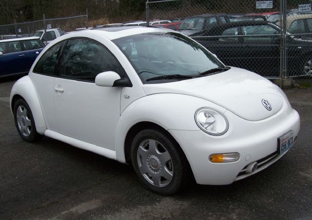 2001 Volkswagen New Beetle SE Crew Cab 4WD FFV
