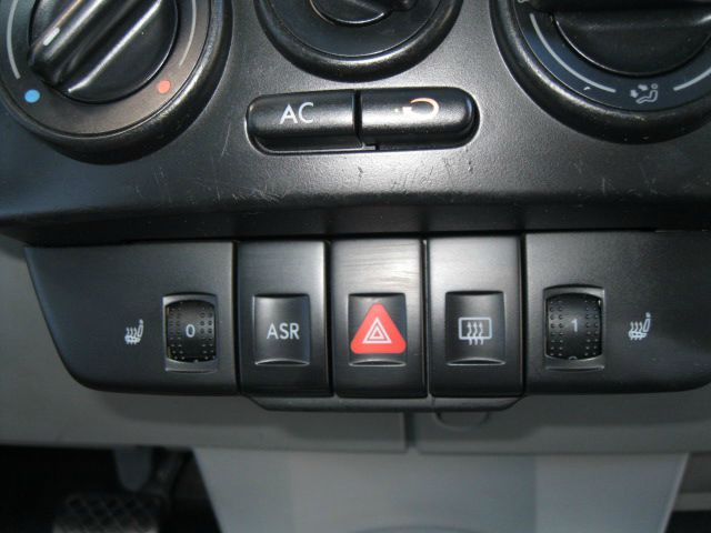 2001 Volkswagen New Beetle SE Crew Cab 4WD FFV