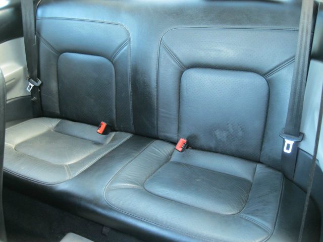 2001 Volkswagen New Beetle SE Crew Cab 4WD FFV