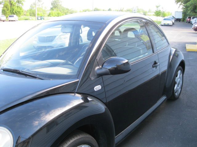 2001 Volkswagen New Beetle SE Crew Cab 4WD FFV