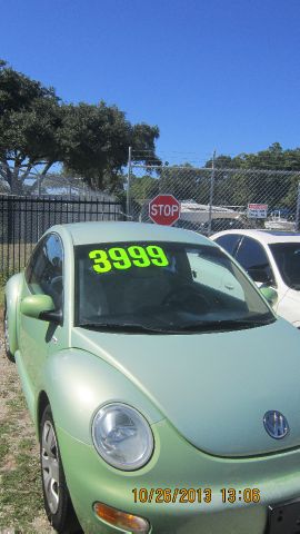 2001 Volkswagen New Beetle 4dr 112 WB AWD