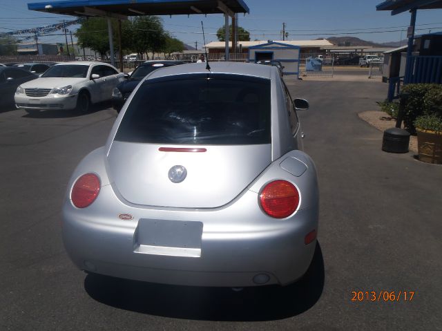 2001 Volkswagen New Beetle SE Crew Cab 4WD FFV