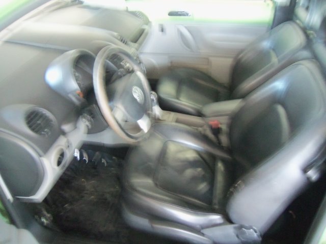 2002 Volkswagen New Beetle SE Crew Cab 4WD FFV