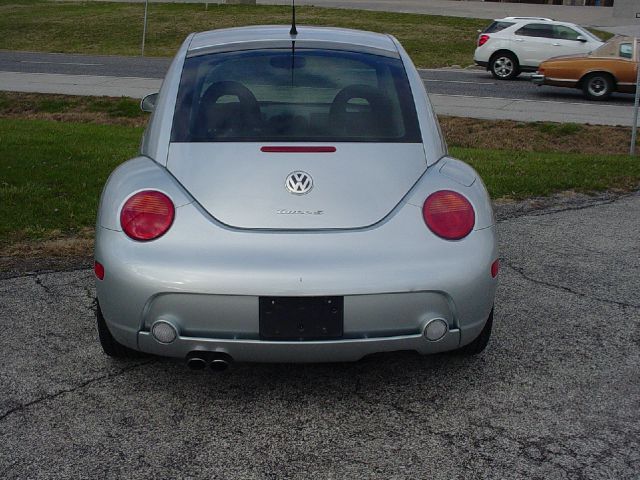 2002 Volkswagen New Beetle 24K