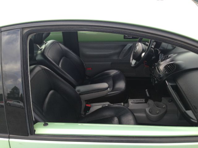 2002 Volkswagen New Beetle 4dr 2.9L Twin Turbo AWD W/3rd Row