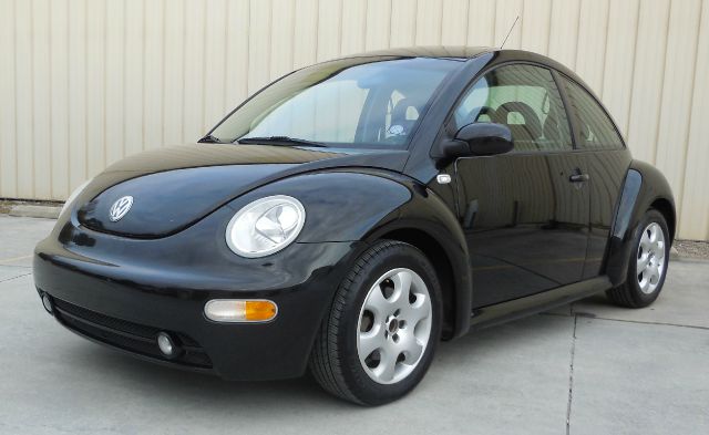 2002 Volkswagen New Beetle 4dr 112 WB AWD