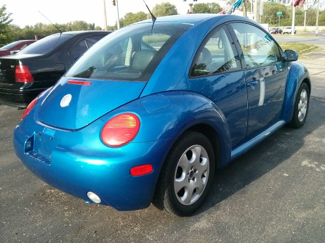 2002 Volkswagen New Beetle T6 AWD Leather Moonroof Navigation