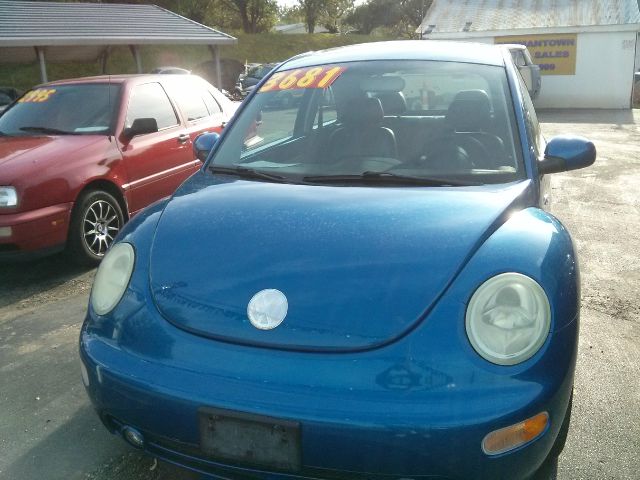 2002 Volkswagen New Beetle T6 AWD Leather Moonroof Navigation