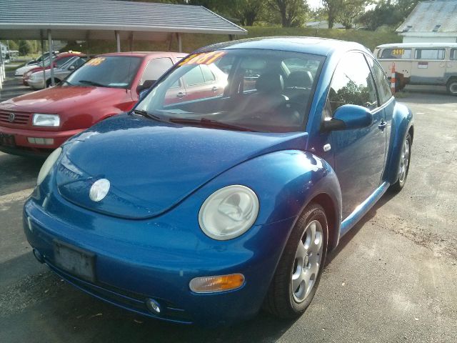 2002 Volkswagen New Beetle T6 AWD Leather Moonroof Navigation