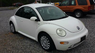 2002 Volkswagen New Beetle Quad Cab 4x2 Shortbox XLT