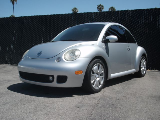 2002 Volkswagen New Beetle 4dr 112 Inch WB Eddie Bauer SUV