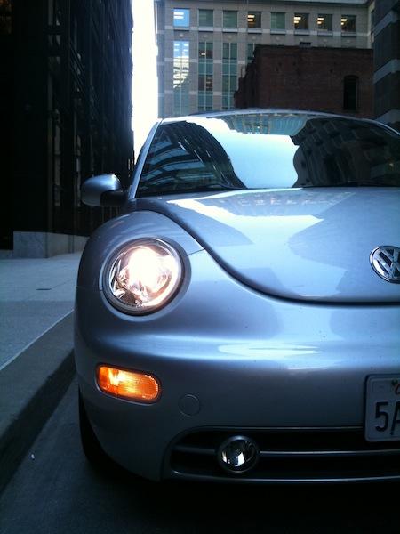 2003 Volkswagen New Beetle FWD 4dr Sport