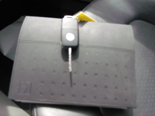 2003 Volkswagen New Beetle 2500 Extended Cab 4WD SLT