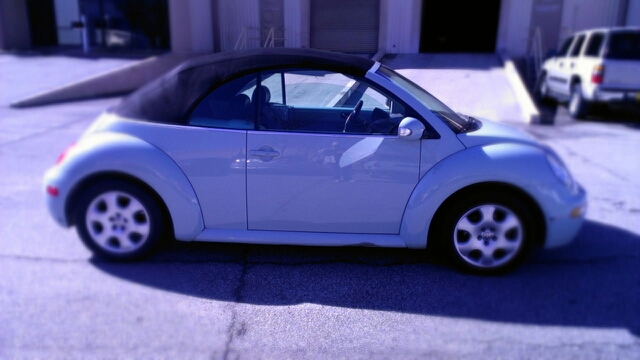 2003 Volkswagen New Beetle 2500 Extended Cab 4WD SLT