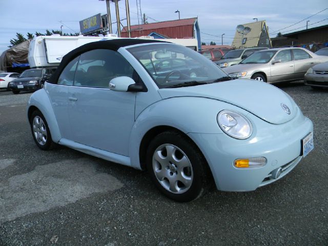 2003 Volkswagen New Beetle 2500 Extended Cab 4WD SLT