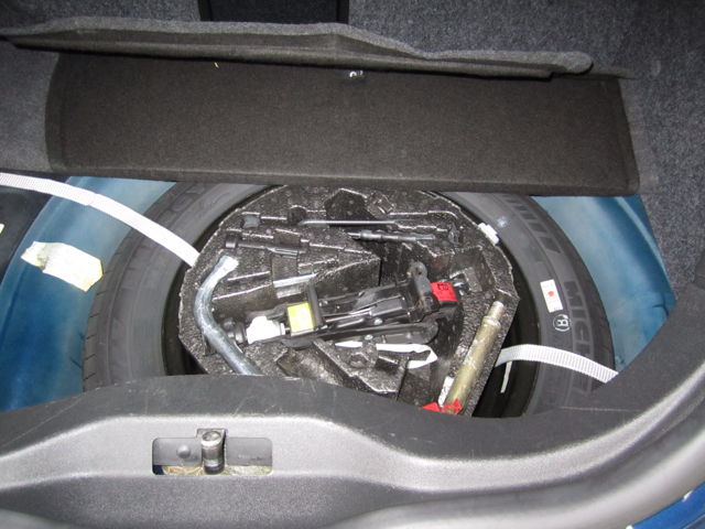 2003 Volkswagen New Beetle 2500 Extended Cab 4WD SLT