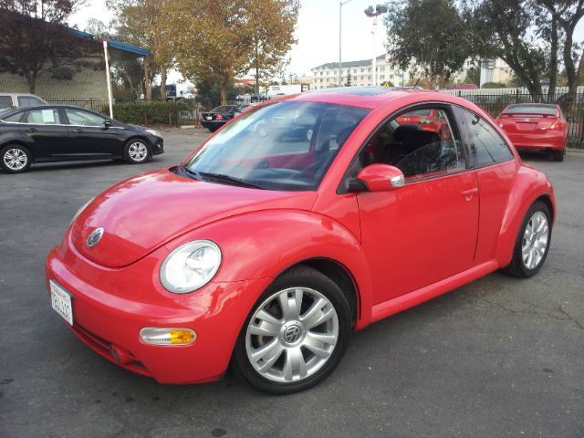 2003 Volkswagen New Beetle Crewmax-short-limited-sunroof-6 CD Jbl-newer Tires