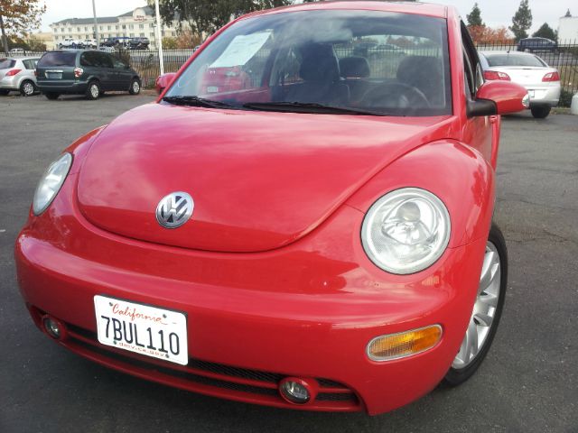 2003 Volkswagen New Beetle Crewmax-short-limited-sunroof-6 CD Jbl-newer Tires